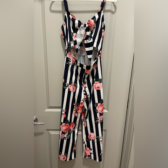 NWT navy and white striped jumpsuit with floral pattern - Picture 1 of 5